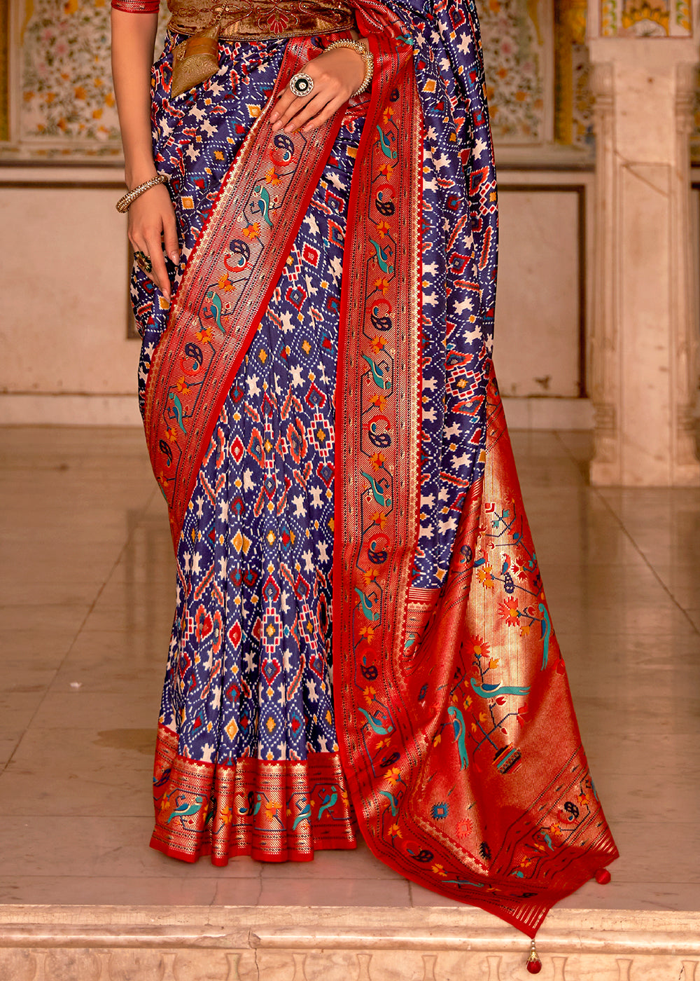 INDIGO BLUE WOVEN PATOLA PAITHANI SILK SAREE