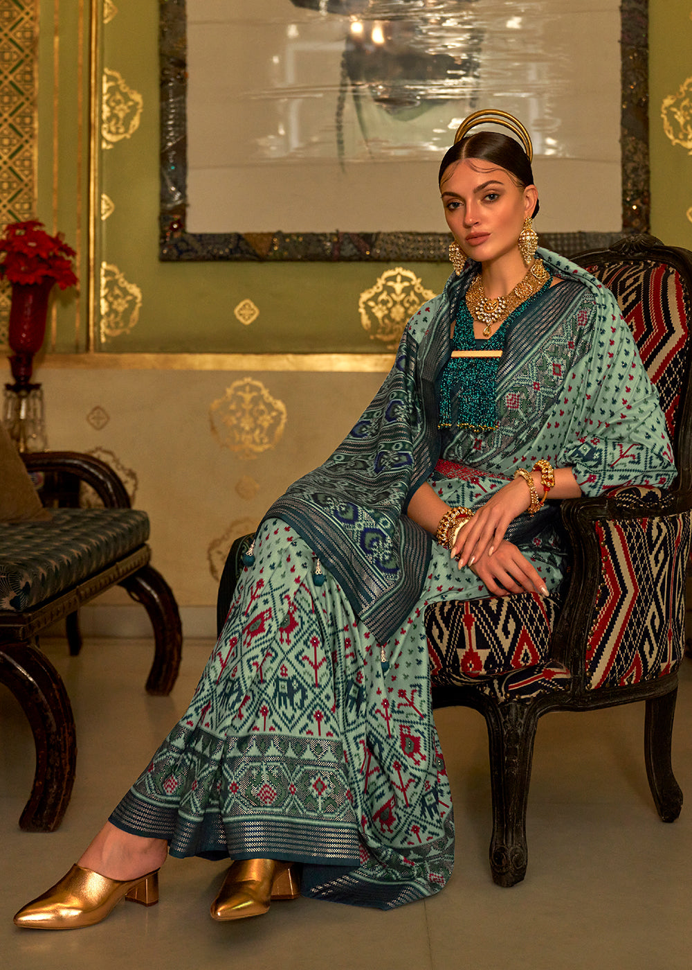 MINT GREEN WOVEN MANGALKARI PATOLA SILK SAREE