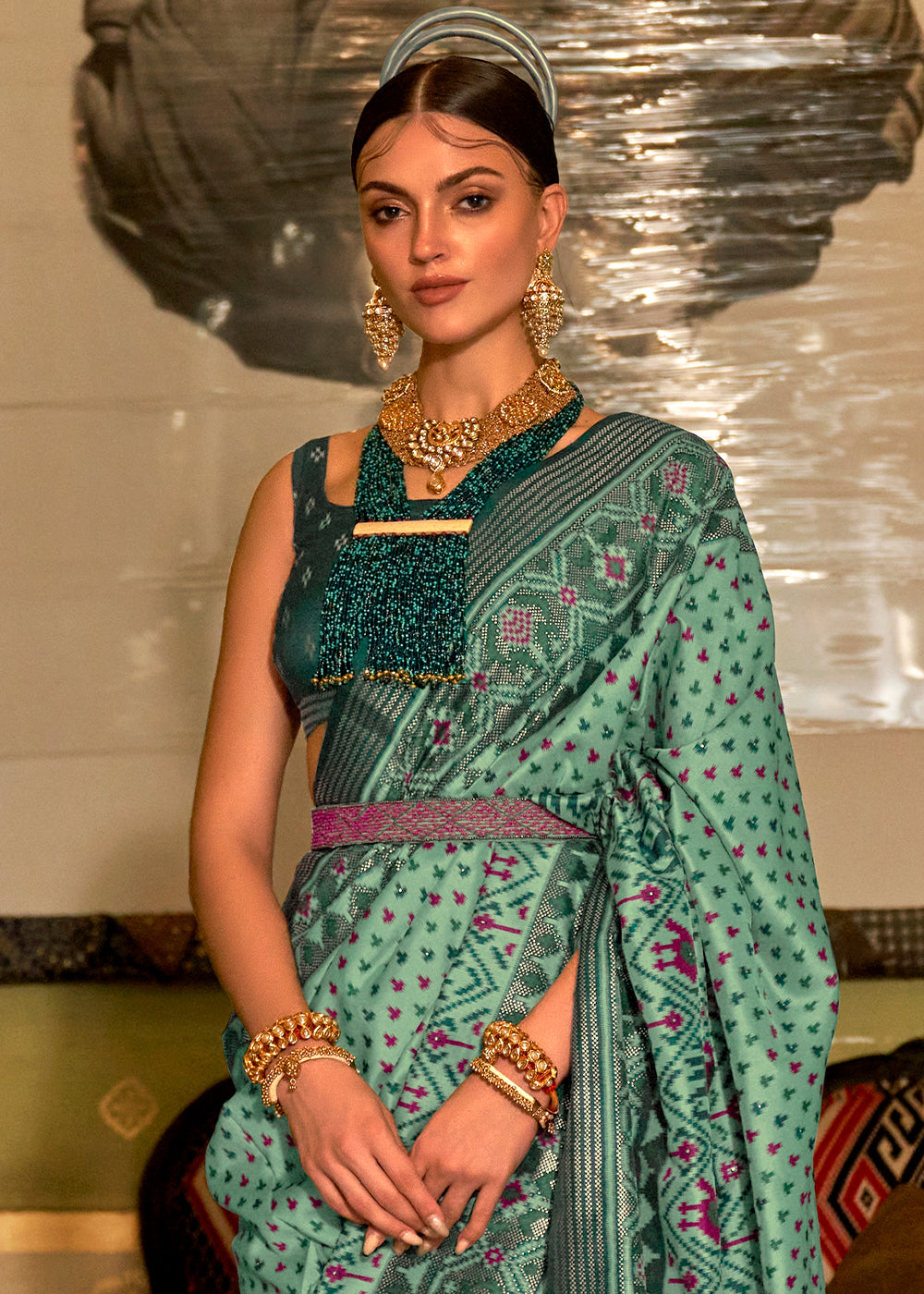 MINT GREEN WOVEN MANGALKARI PATOLA SILK SAREE
