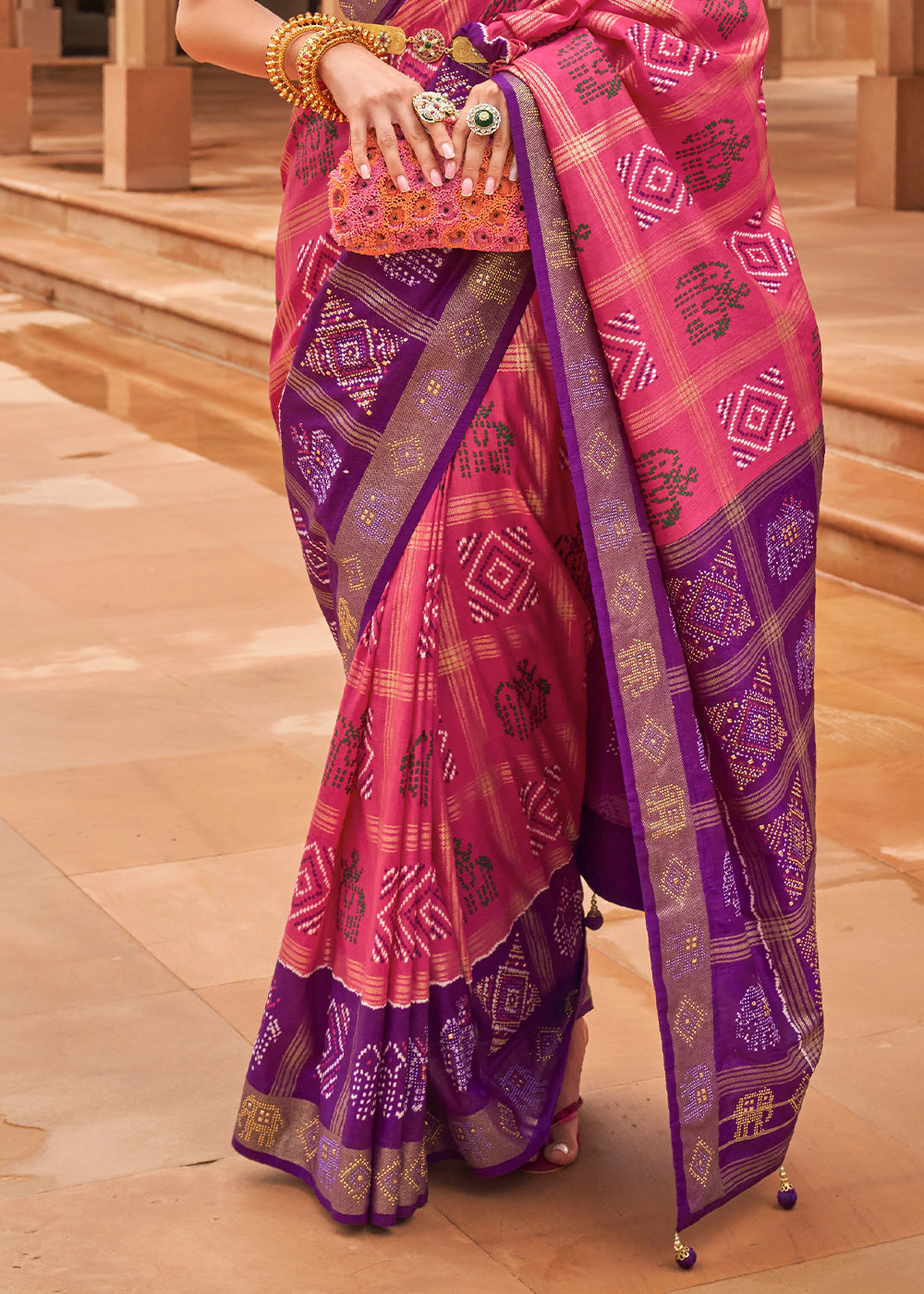 CERISE PINK WOVEN PATOLA SILK SAREE