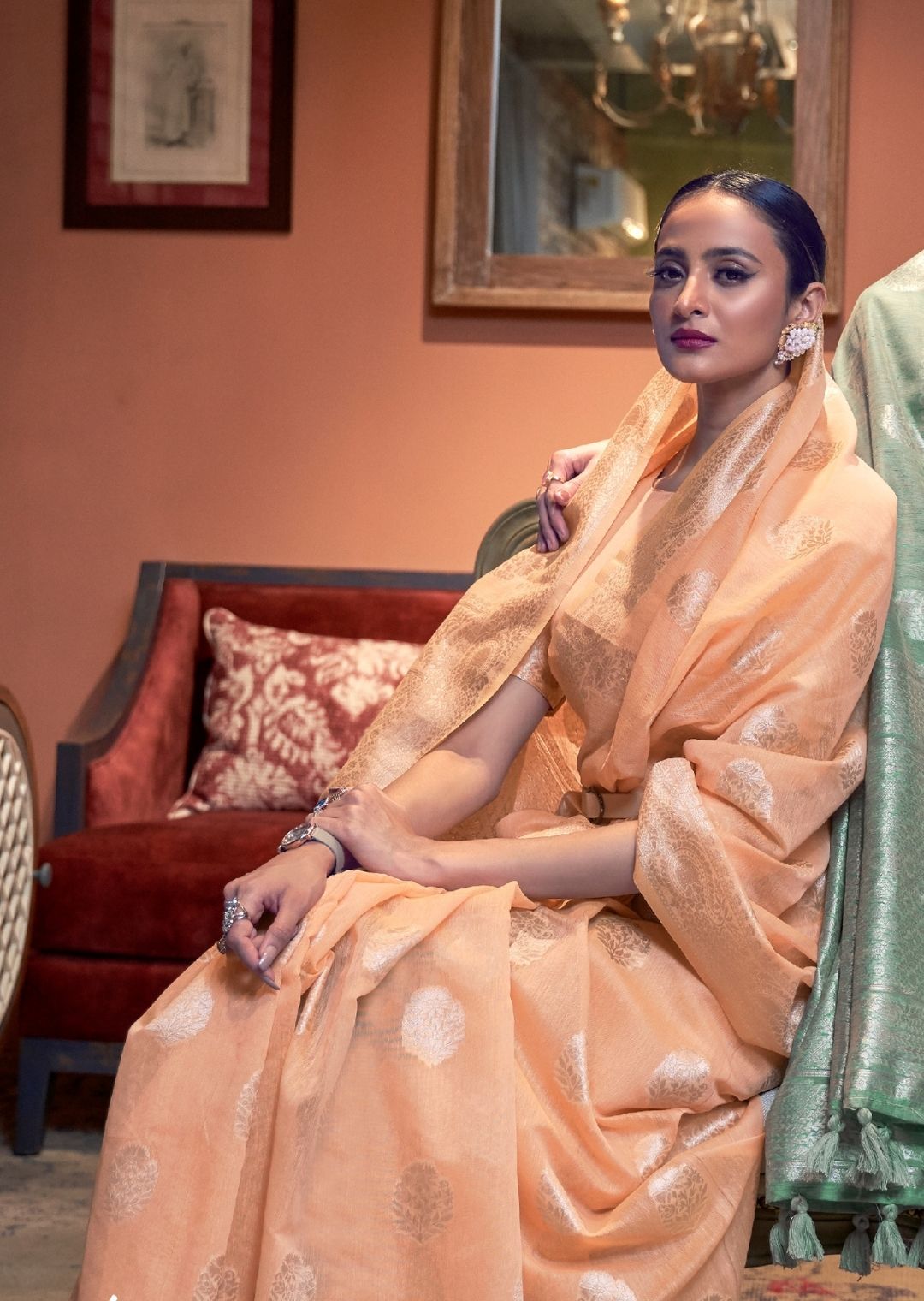 Peach Zari Woven Pure Handloom Linen Saree