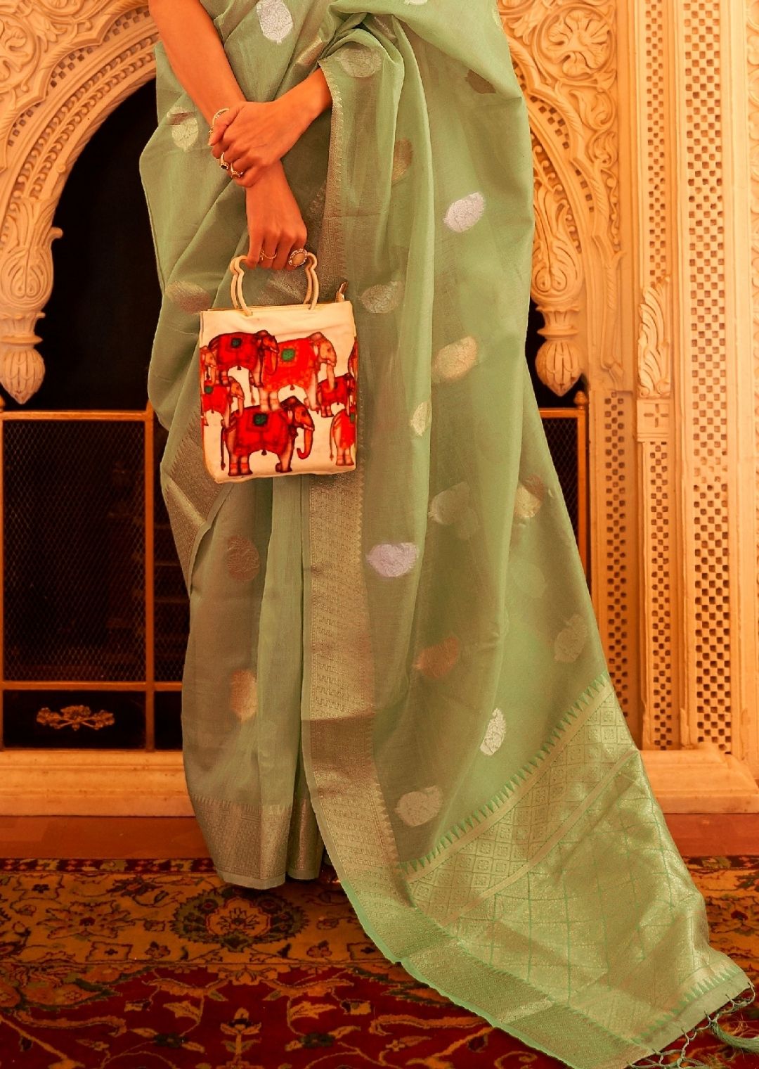 Tea Green Zari Woven Pure Handloom Chanderi Silk Saree