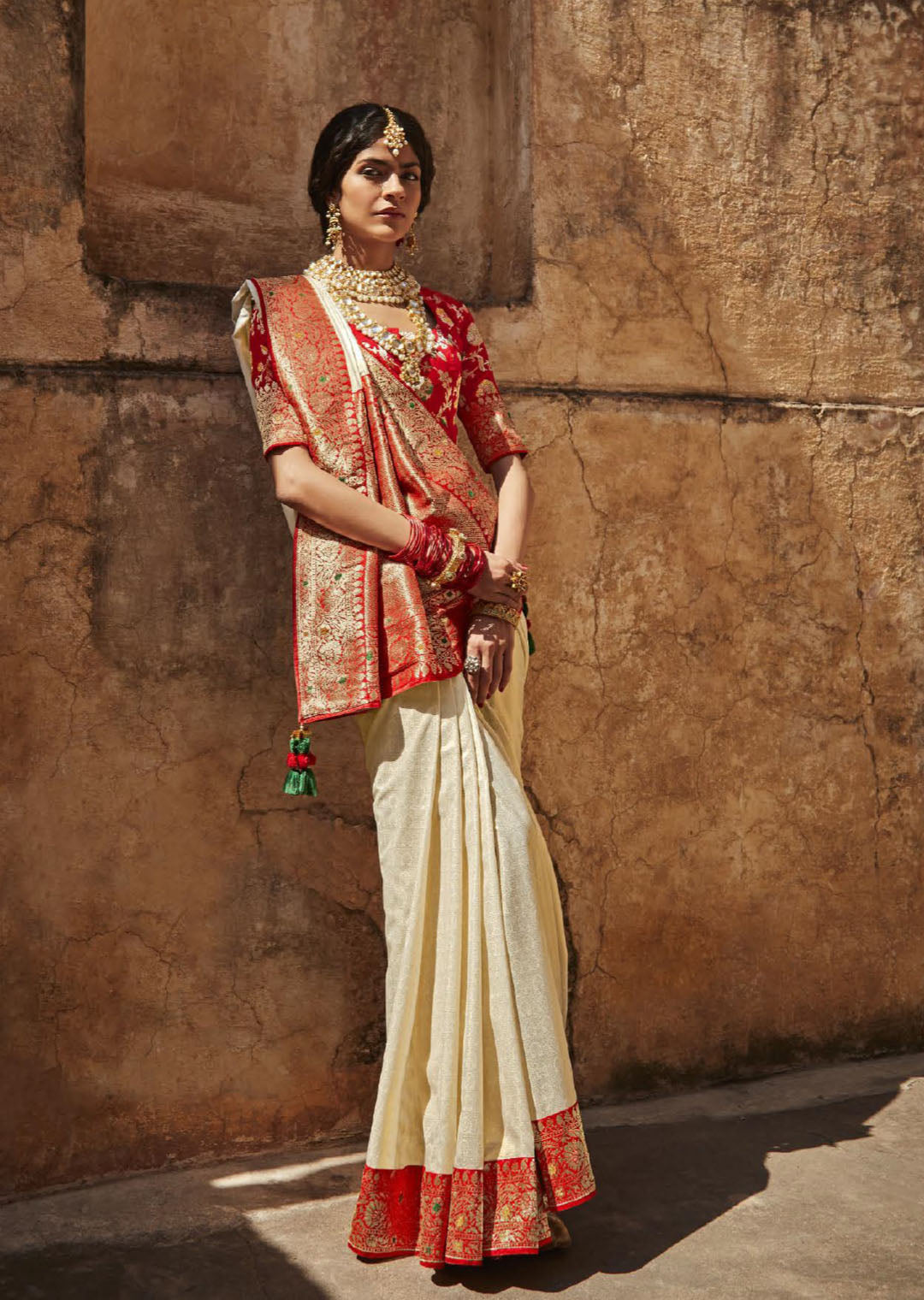 Pearl White Woven Traditional Silk Saree With Heavy Embroidered Blouse