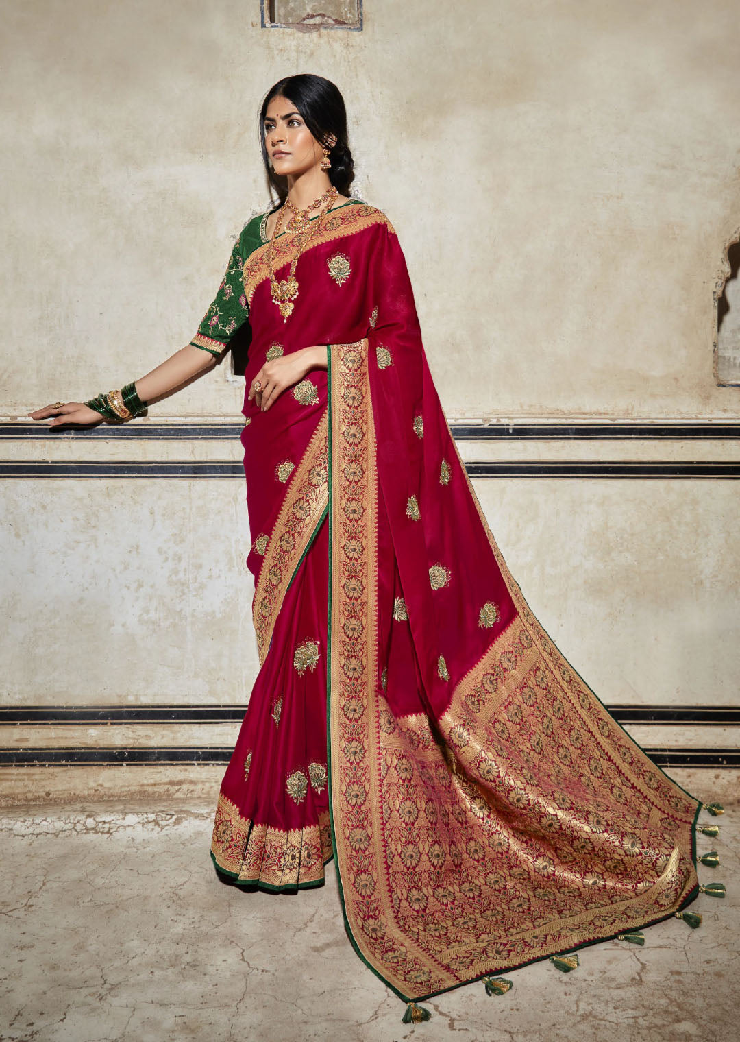Red Woven Traditional Banarasi Silk Saree